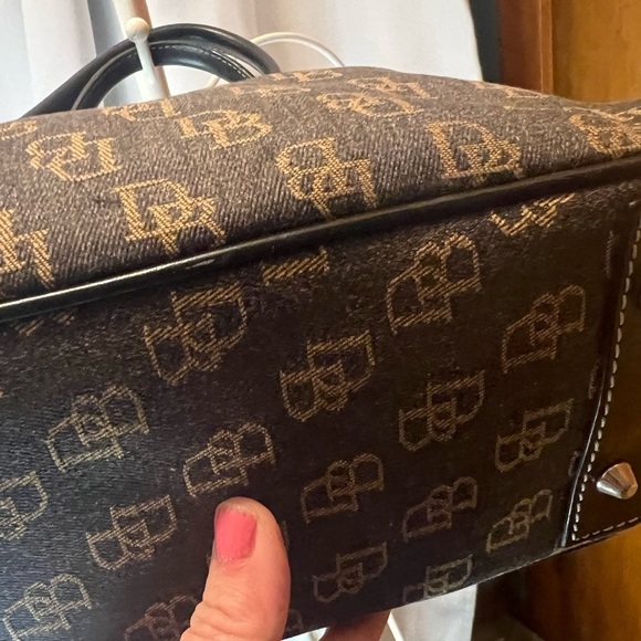 Dooney & Bourke Black and Tan Satchel Bag - Picture 9 of 12